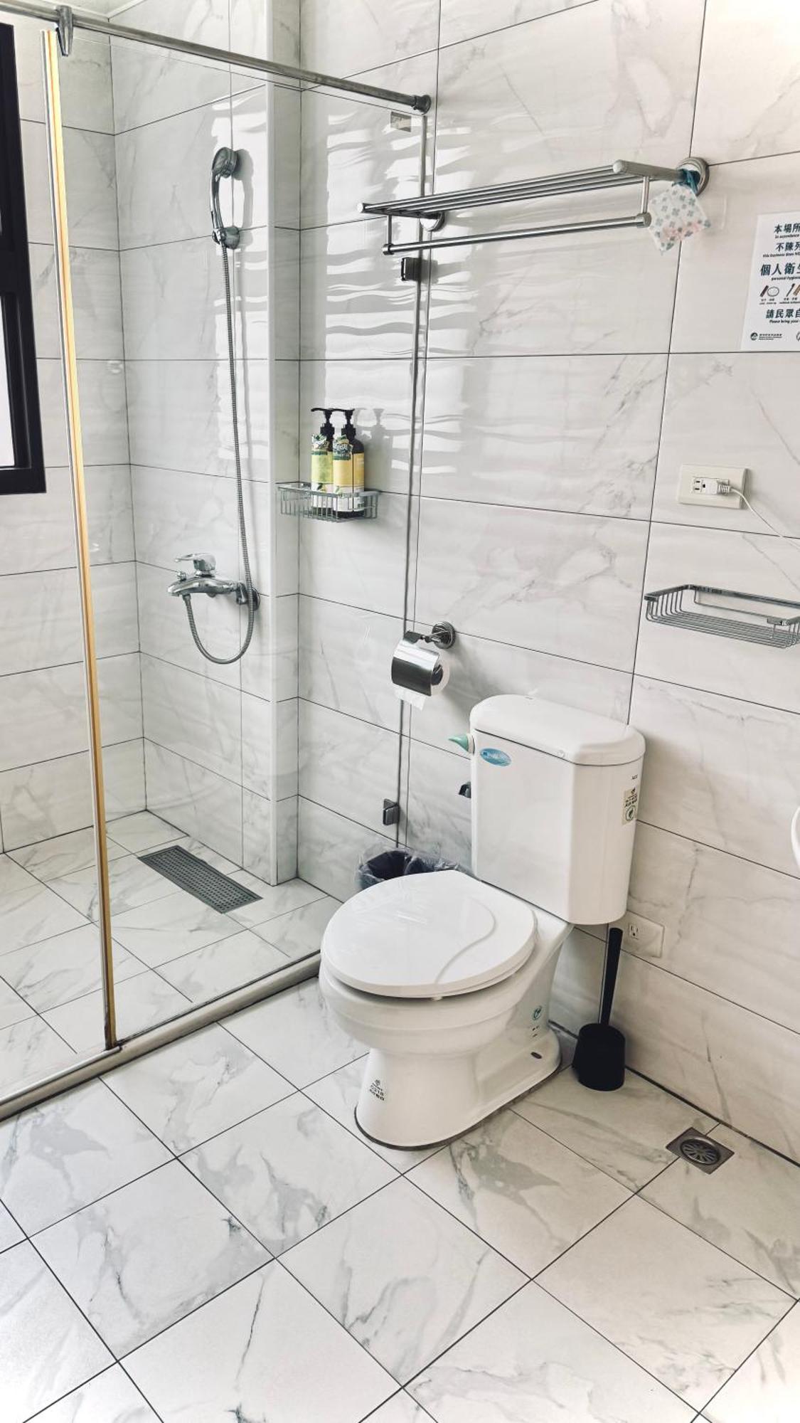 Kinmen 2 Home Puju Homestay Цзиньху Экстерьер фото